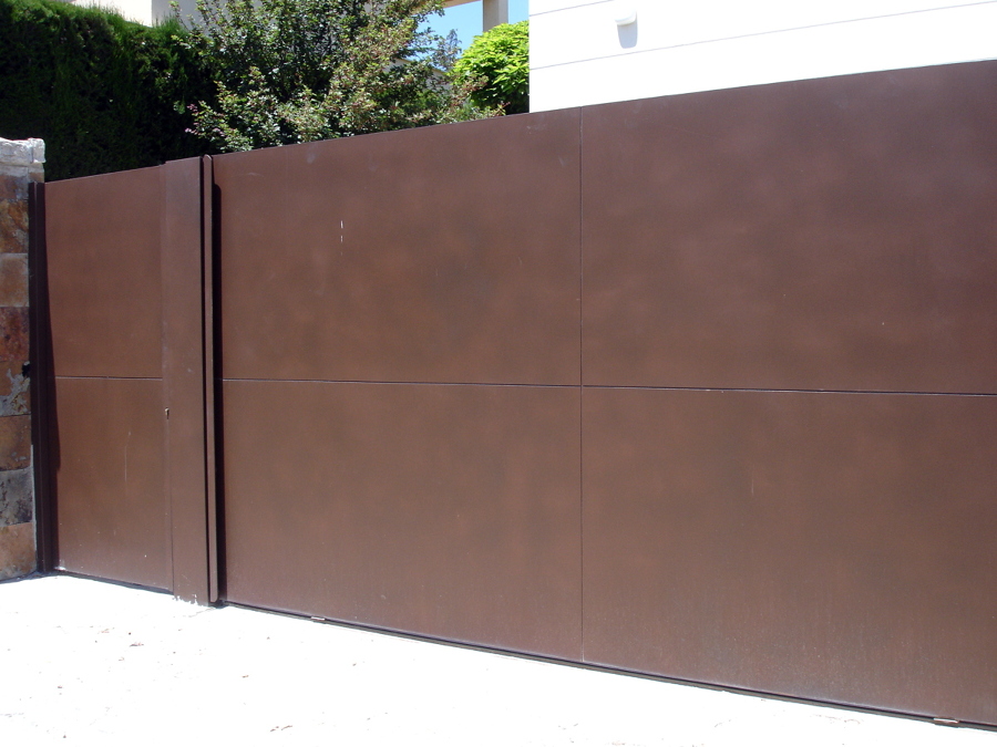 puerta de garaje mecanizada