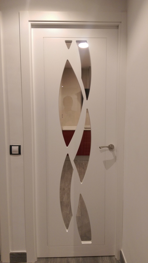 puerta de paso - cristalera