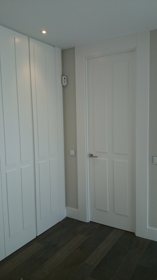 puerta de paso y frente de armario