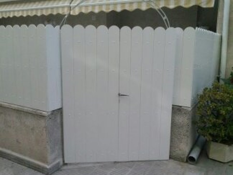 Puerta PVC acabado
