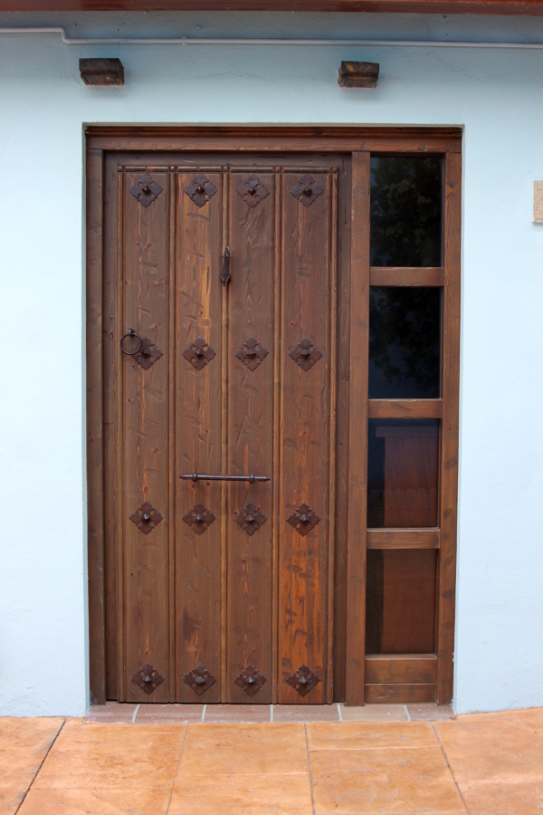 Puerta Rústica