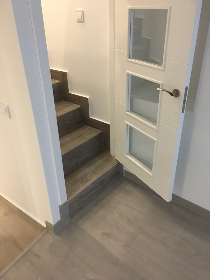 puerta subida buhardilla