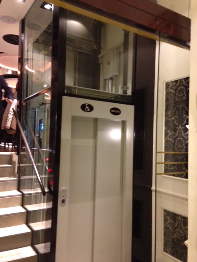 Puertas acabadas en inox