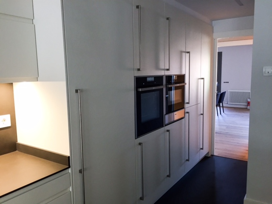 Puertas columnas con tirador vertical