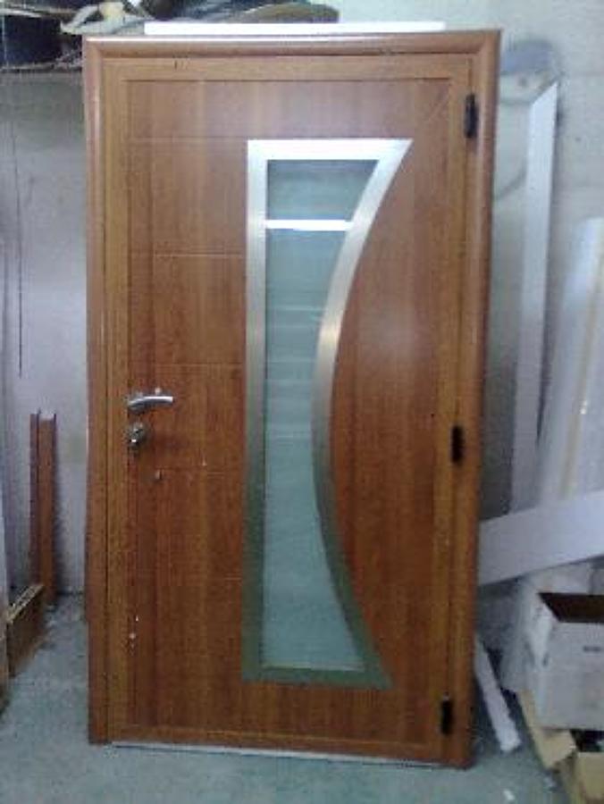 PUERTAS DE CALLE EN ALUMNIO