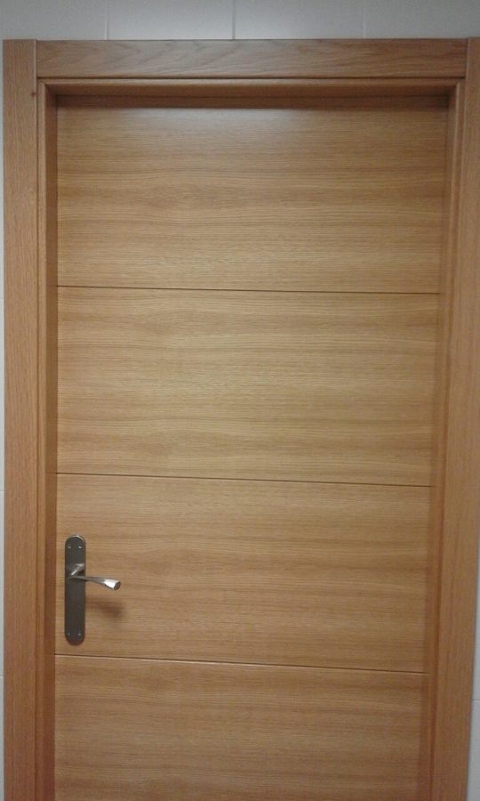 Puertas de Nave. Torrelavega