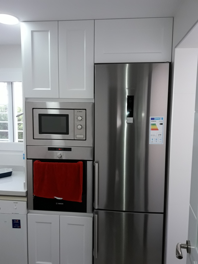 PUERTAS EN POLILAMINADO BLANCO MATE