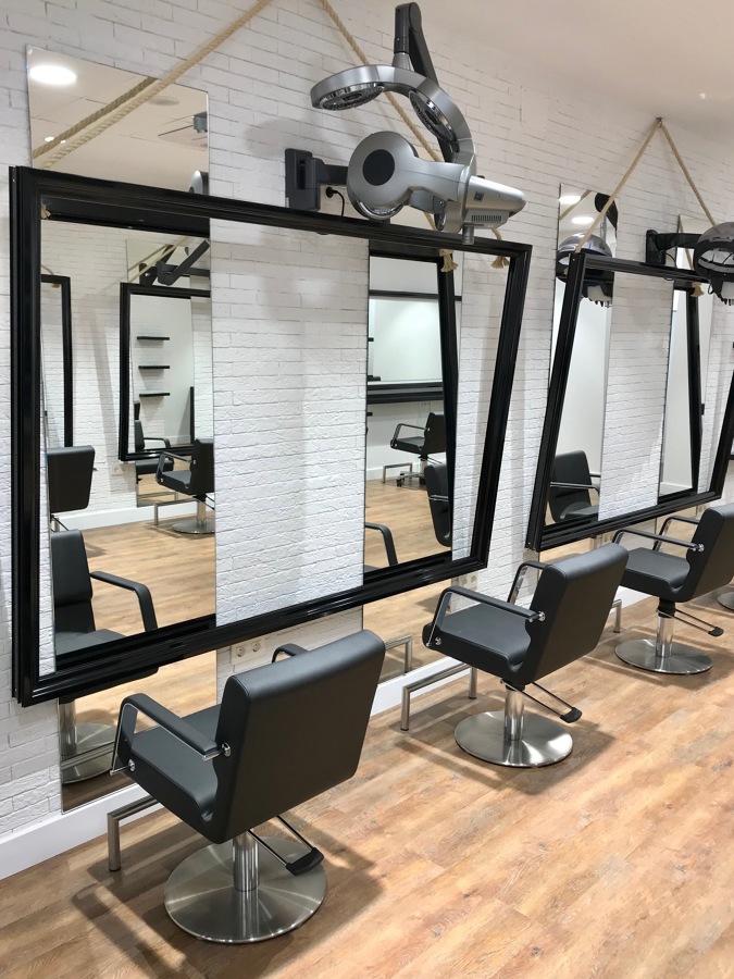 PUESTOS TOCADORES DE PELUQUERÍA