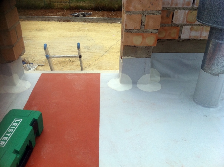 Puntos singulares totalmente impermeabilizados