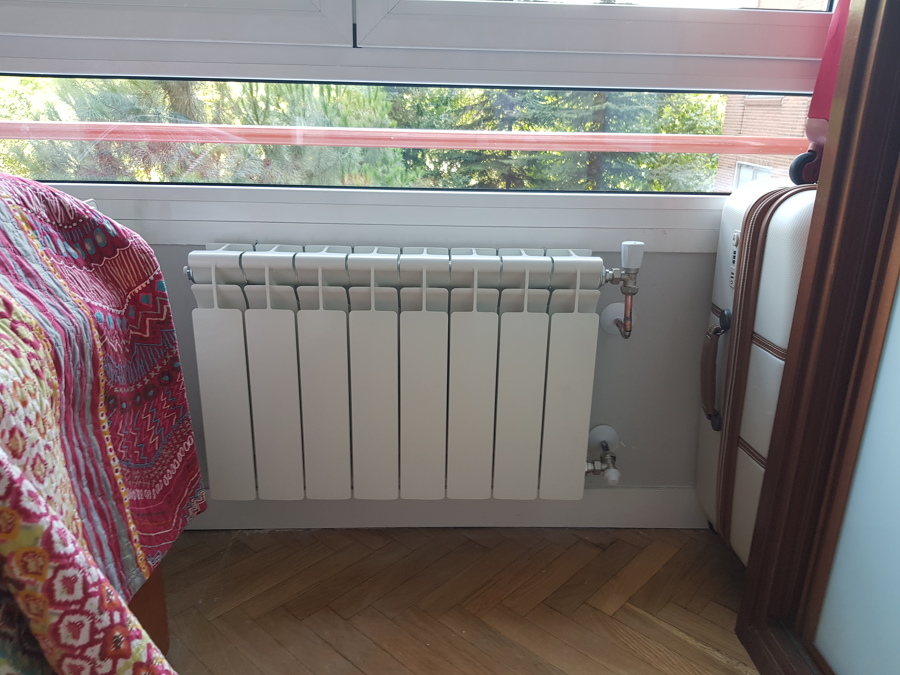 Radiador muevo de aluminio 450