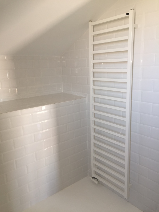 RADIADOR-TOALLERO, ALICATADO METRO