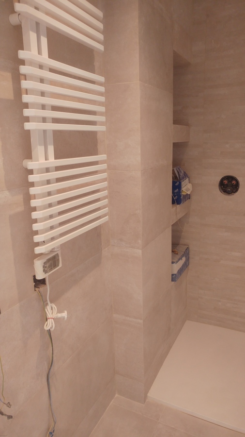 radiador toallero baño