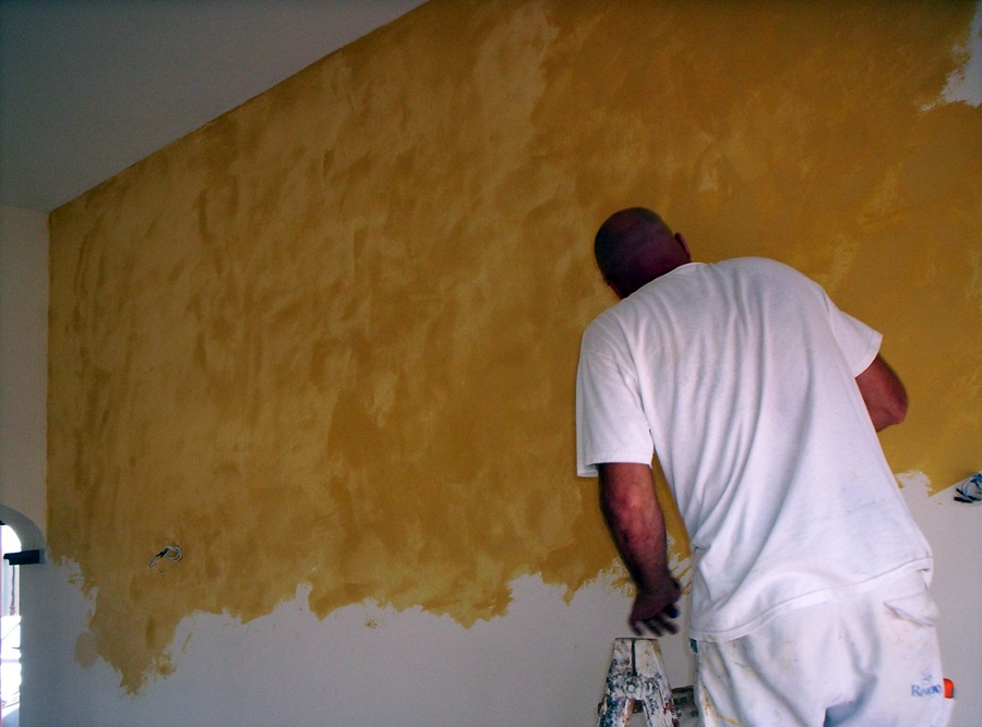 Realización de estuco veneciano.