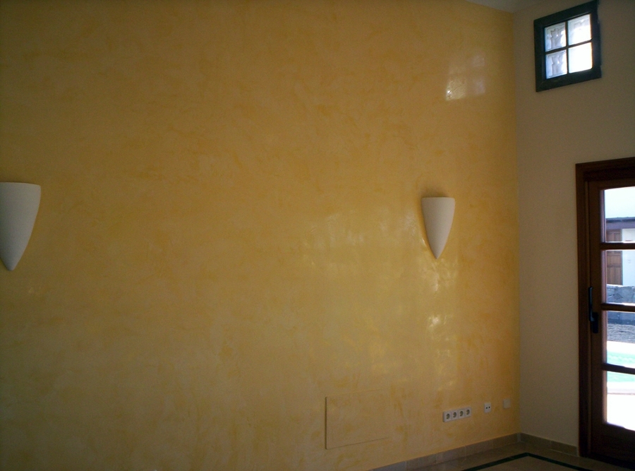 Realización de estuco veneciano.