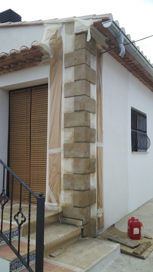 Realze de la esquina contixotrópico