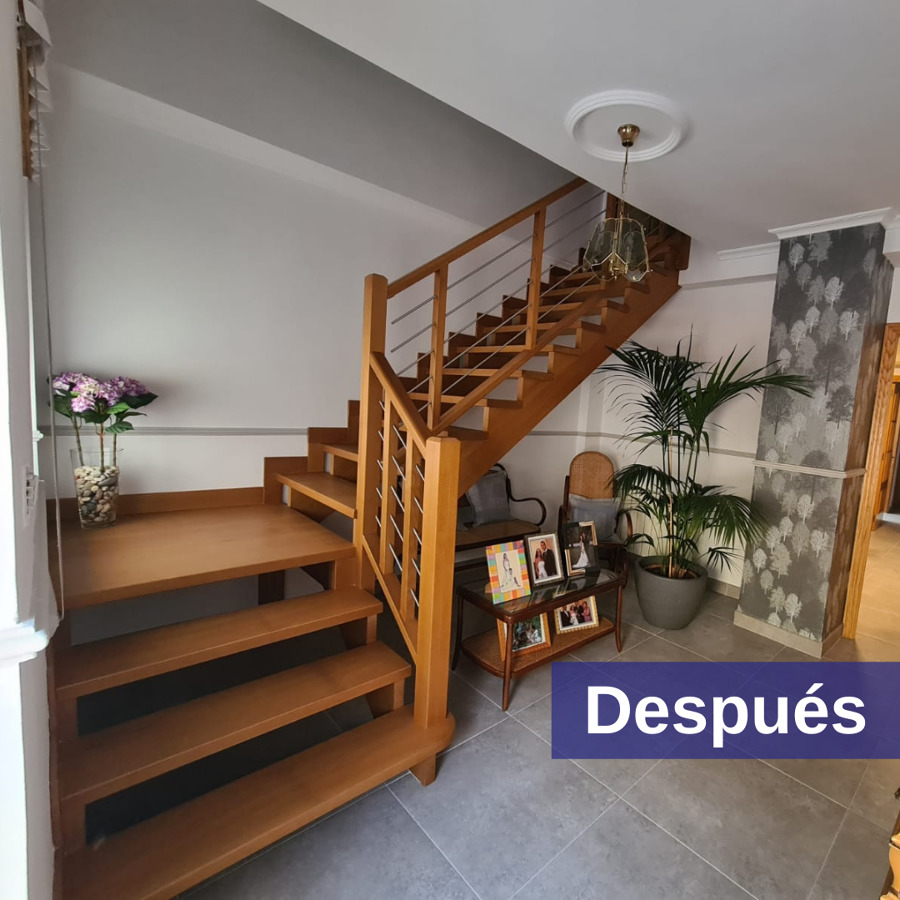 Recibidor/Escalera nueva