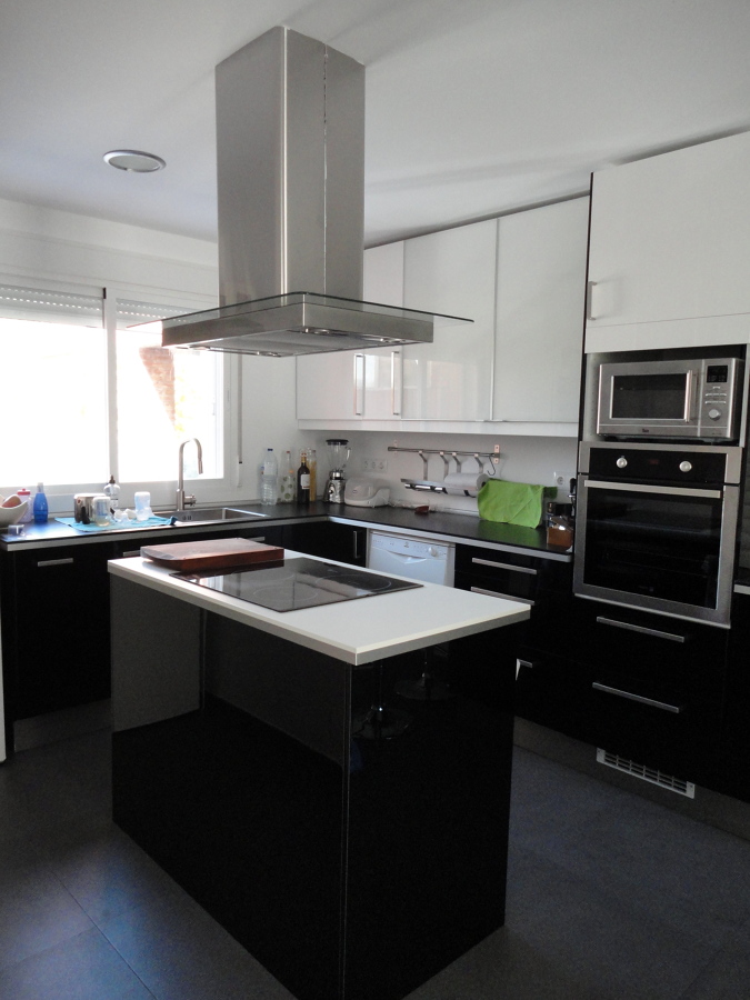 Cocina ubicada en el antiguo salon