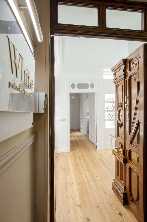 REFORMA CENTRO ESTÉTICA WHITE - A CORUÑA