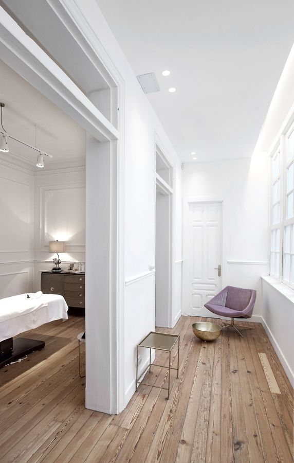 REFORMA CENTRO ESTÉTICA WHITE - A CORUÑA