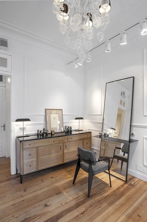 REFORMA CENTRO ESTÉTICA WHITE - A CORUÑA