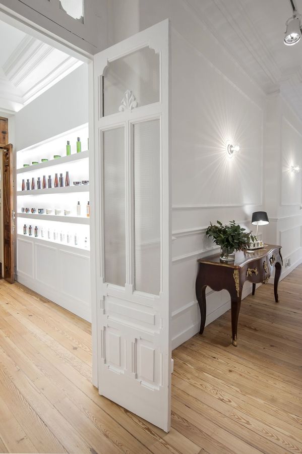 REFORMA CENTRO ESTÉTICA WHITE - A CORUÑA