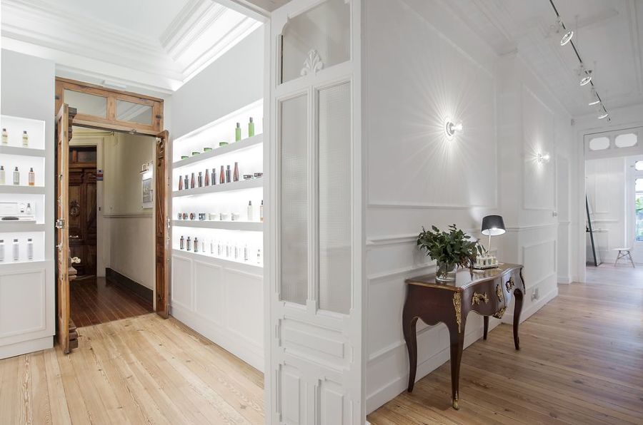 REFORMA CENTRO ESTÉTICA WHITE - A CORUÑA