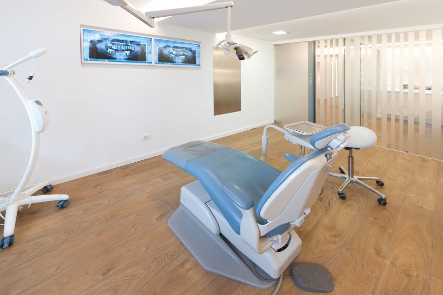 Reforma clínica dental Ana Aguado - A Coruña