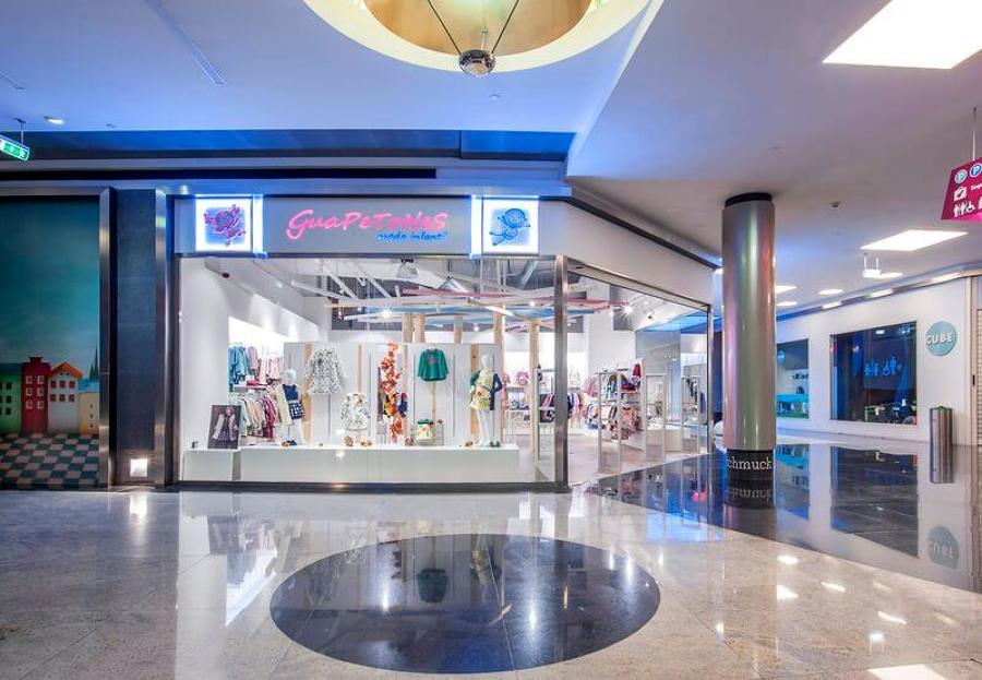 REFORMA COMERCIAL GUAPETONES - C.C. MARINEDA CITY