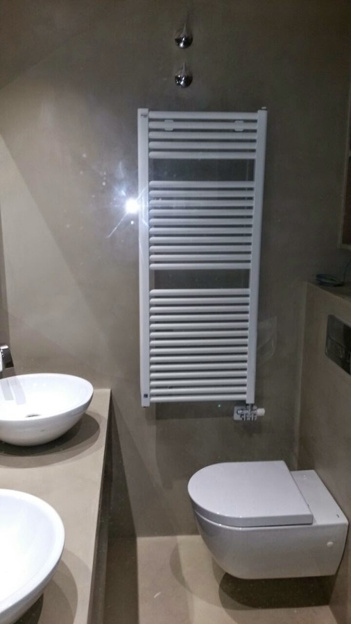  Reforma de bany amb microciment