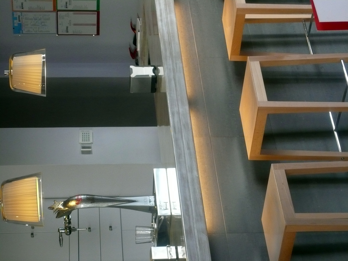 REFORMA DE CAFETERIA-RESTAURANTE