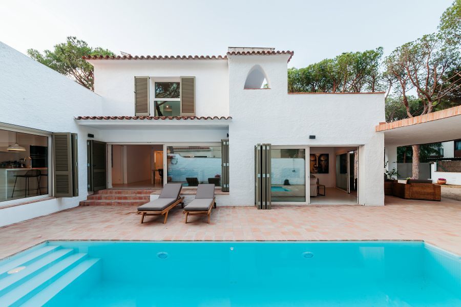 Reforma de casa con piscina