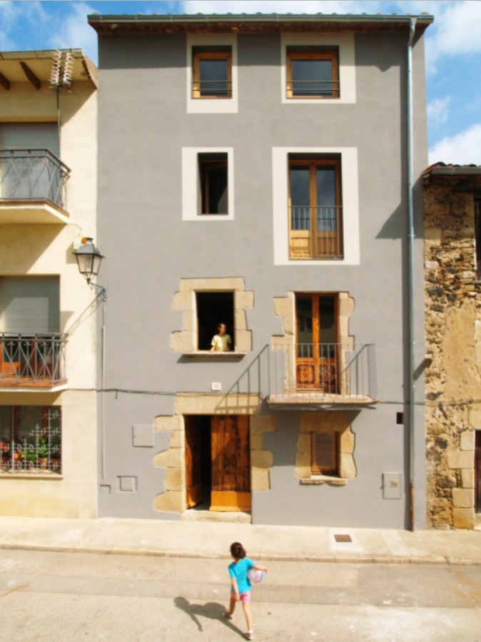 reforma de fachada de vivienda