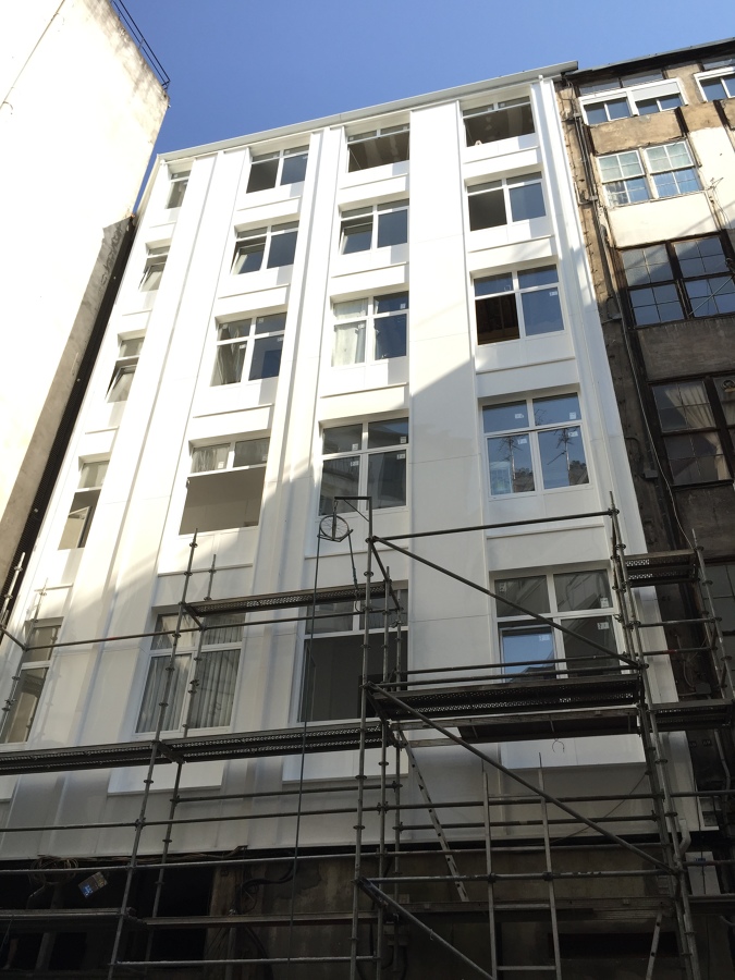 Reforma de fachada en aluminio