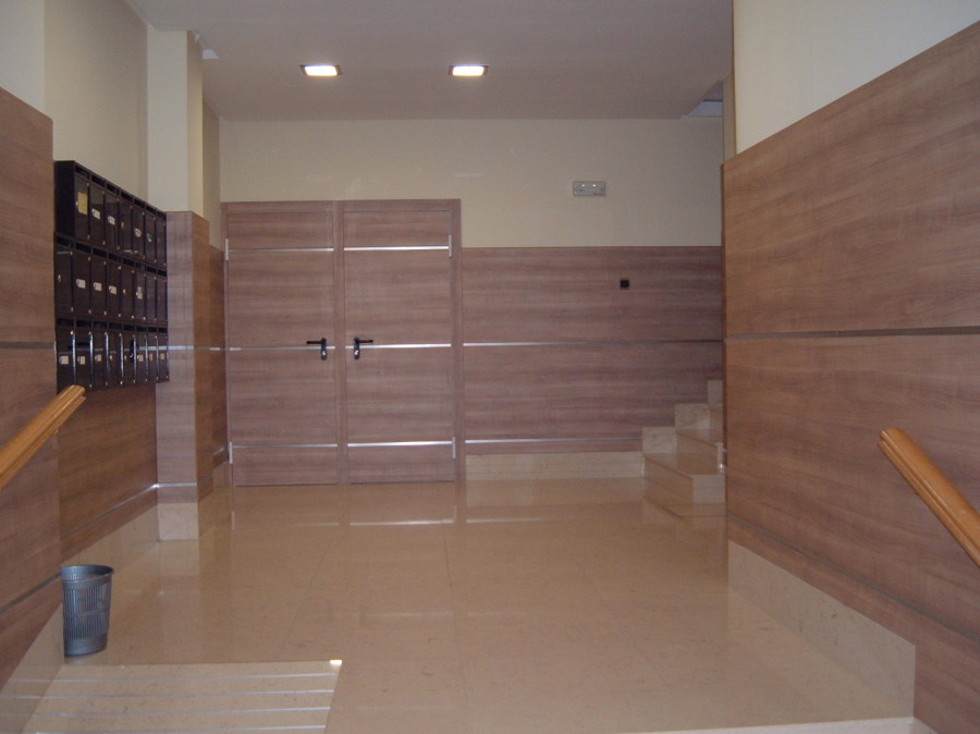 REFORMA DE PATIO DE ENTRADA COMUNIDAD