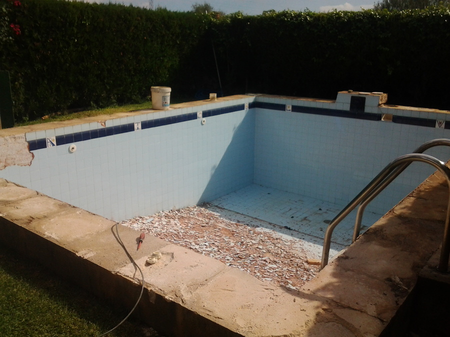 Reforma de piscina antes