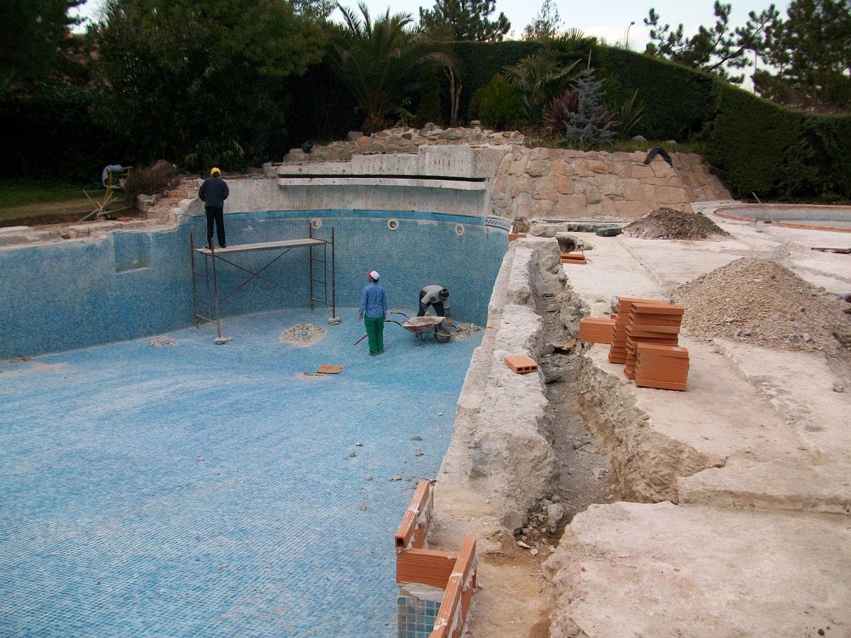 Reforma de Piscina Comunitaria