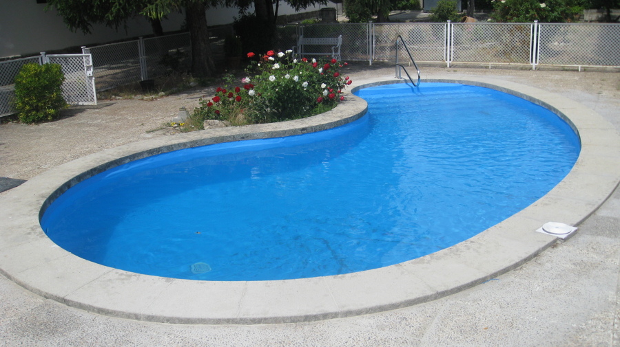 Reforma de piscina con revestimento de tela armada