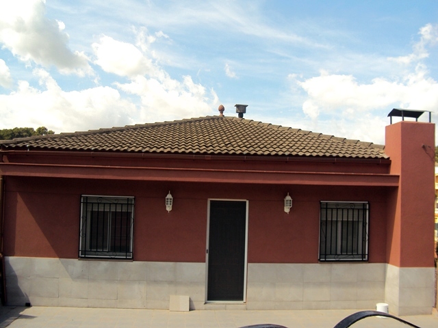 Reforma efectuada fachada principal