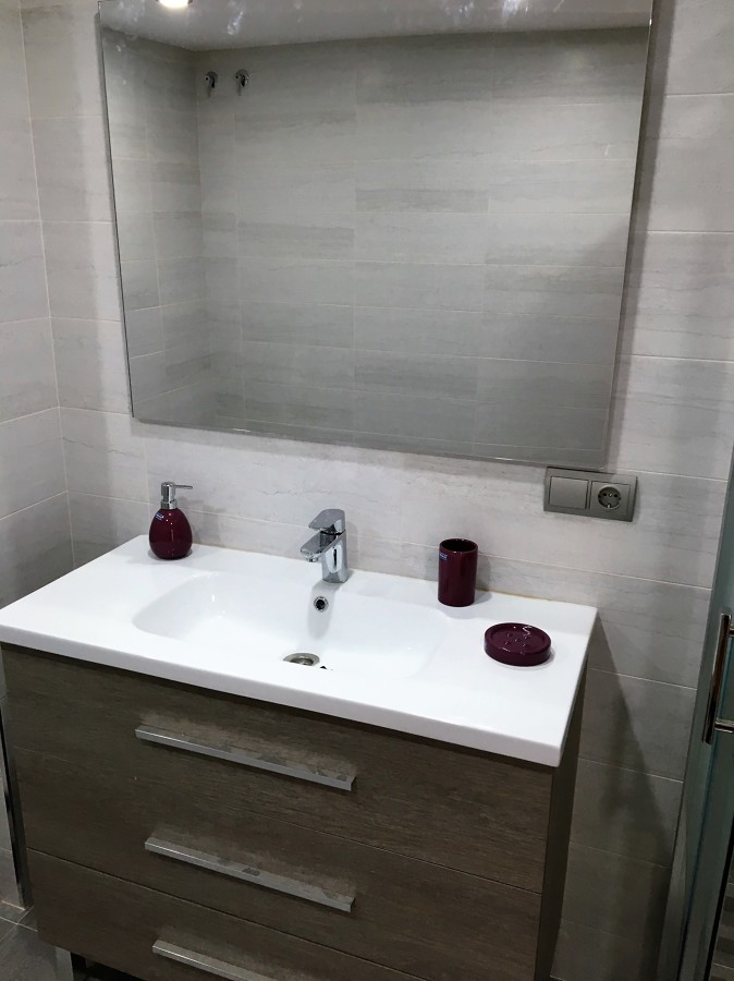 REFORMA EN TORREMOLINOS EN PLAZA DEL REMO