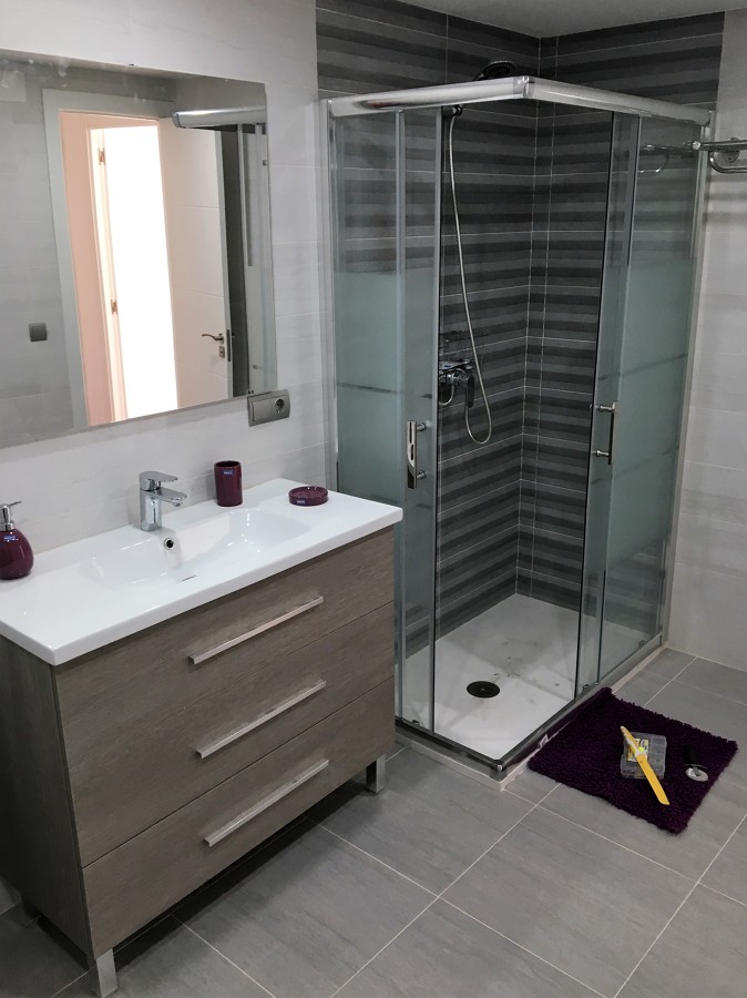 REFORMA EN TORREMOLINOS EN PLAZA DEL REMO