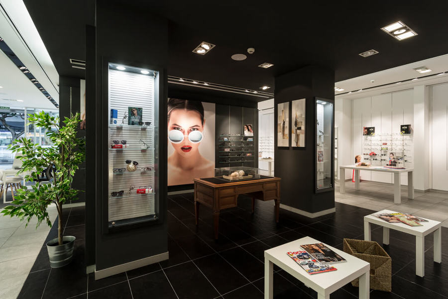 REFORMA ESTABLECIMIENTO VISTAOPTICA A CORUÑA