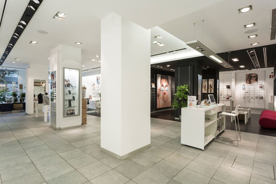 REFORMA ESTABLECIMIENTO VISTAOPTICA A CORUÑA