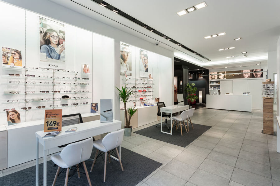 REFORMA ESTABLECIMIENTO VISTAOPTICA A CORUÑA