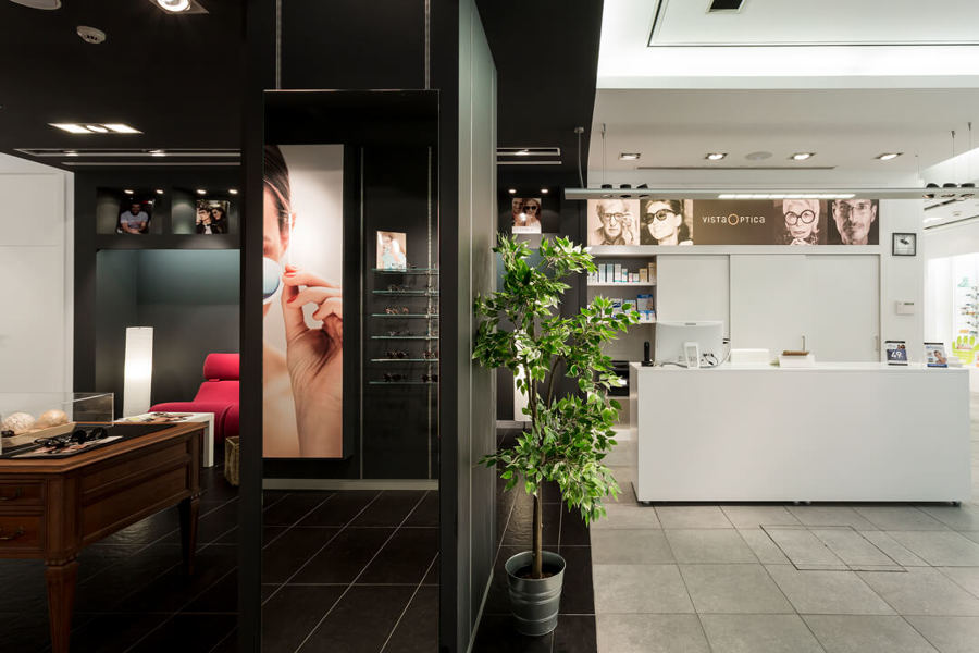 REFORMA ESTABLECIMIENTO VISTAOPTICA A CORUÑA