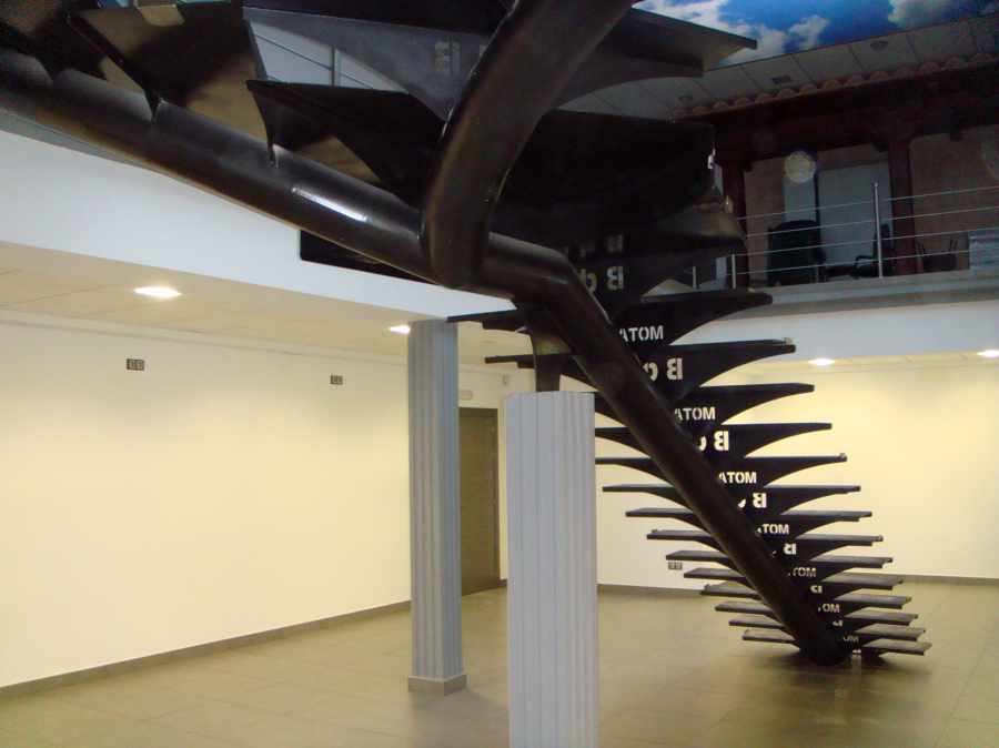 reforma exposición y oficinas