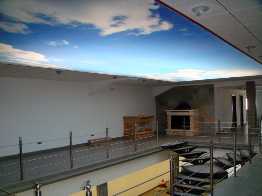 reforma exposición y oficinas