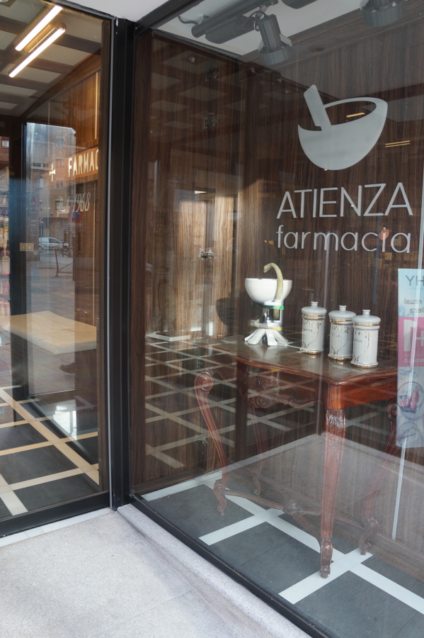 Reforma Farmacia Atienza - Segovia Qdec Proyectos