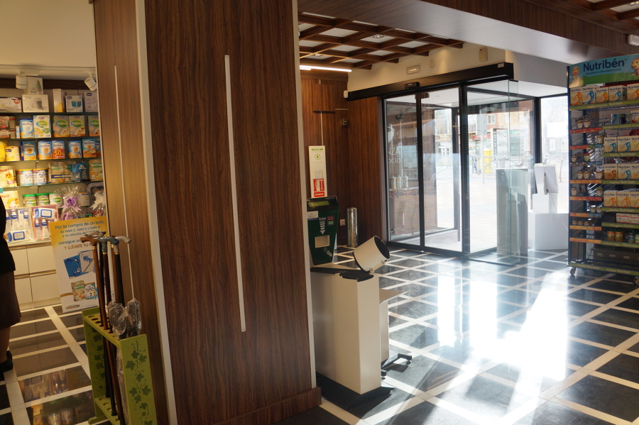 Reforma Farmacia Atienza - Segovia Qdec Proyectos