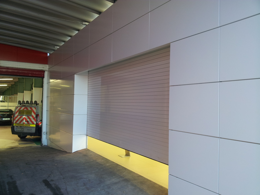 REFORMA INTEGRAL CONCESIONARIO DE COCHES CITROEN