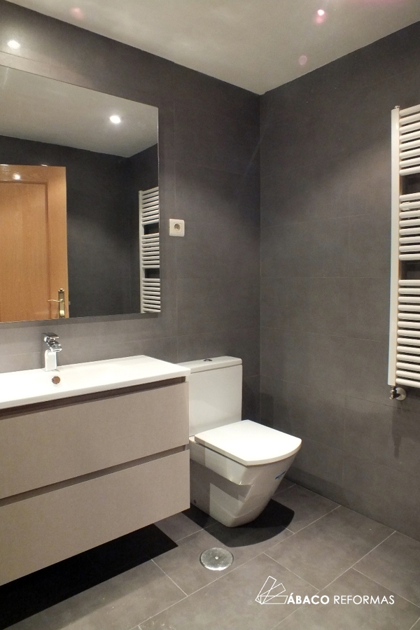 REFORMA INTEGRAL DE CUARTO DE BAÑO